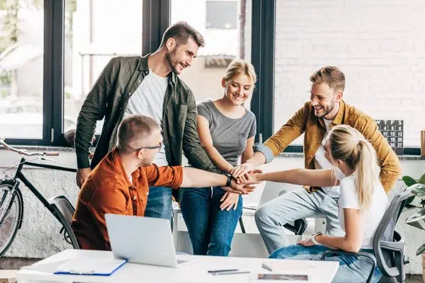Liderazgo comercial en tiempos de inteligencia artificial equipo de marketing